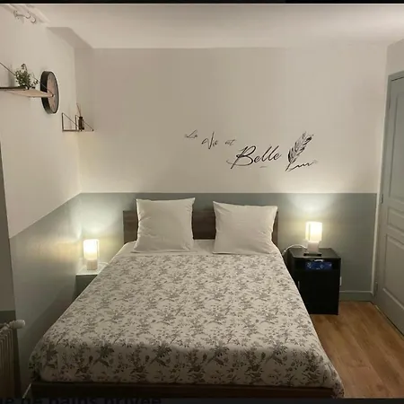 Relais St Laurent Bed & Breakfast *