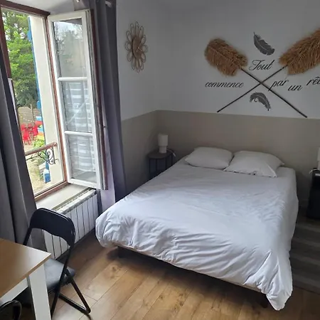 Relais Saint-laurent - 3*